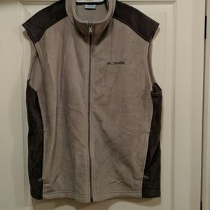 Mens Columbia vest